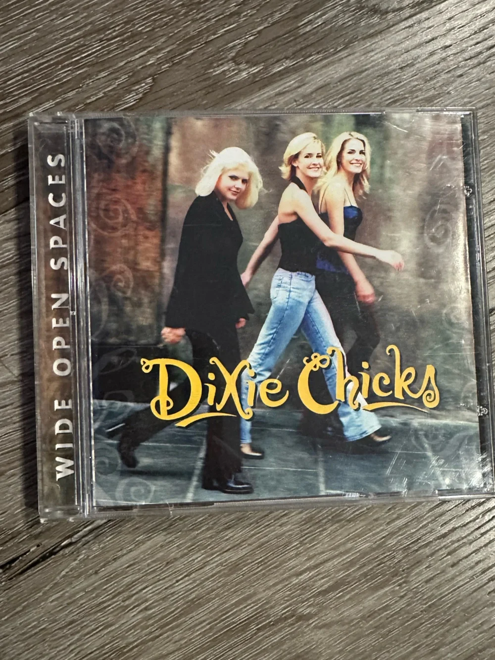 Mixed Pop CD Lot — Christina Aguilera, The Chicks, *NSYNC, Britney - Picture 5 of 10